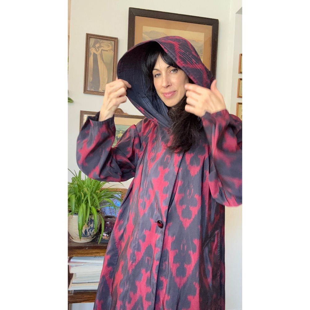 Mycra Pac Now red black reversible Ikat Rain Coat Hooded Travel Jacket size 2M/L